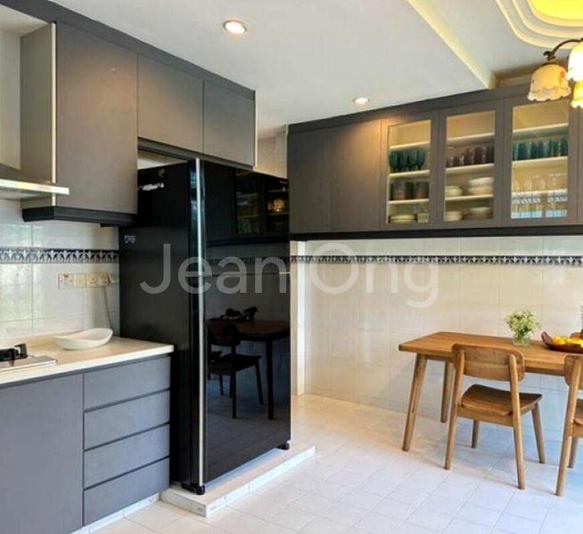 7 Bed Bungalow (Landed) for Sale in  King's Terrace - Image 6